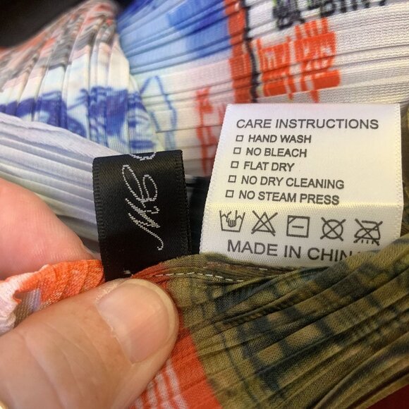 MB Oasis Asian Print Pleated Maxi Dress, One Size - Picture 7 of 7